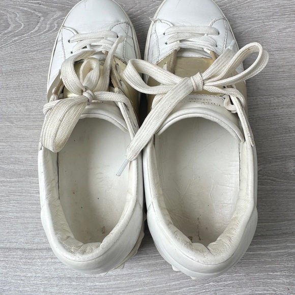 Valentino Garavani White & Gold Rockstud Sneakers Made in Italy - Picture 16 of 16